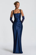 AloeZ | Robe Maxi Satin Décolleté Carré