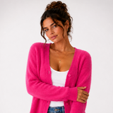 Cardigan court magenta à col V porté