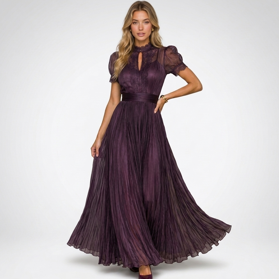 Robe maxi violette à col montant et jupe plissée fluide, vue de face