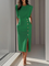 Robe midi crayon verte à boutons décoratifs