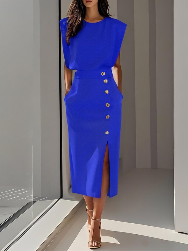 Robe midi crayon bleue à boutons et fente devant
