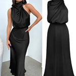 Robe midi satinée noire portée et présentée à plat