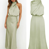 Robe midi satinée vert clair portée et présentée à plat