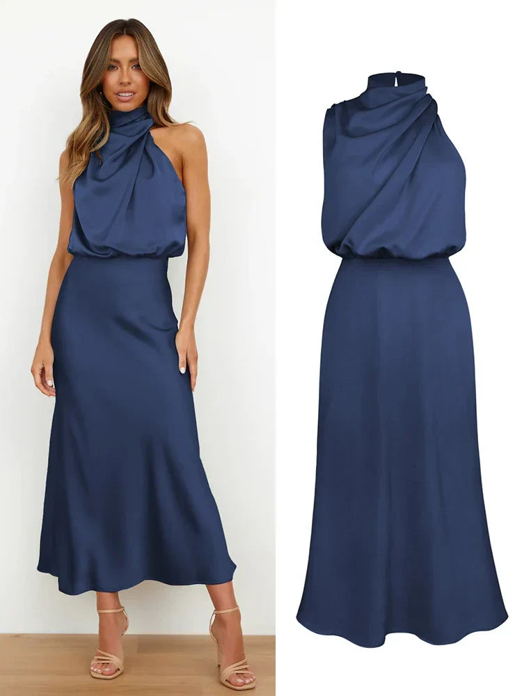 Robe midi satinée bleu marine portée et présentée à plat