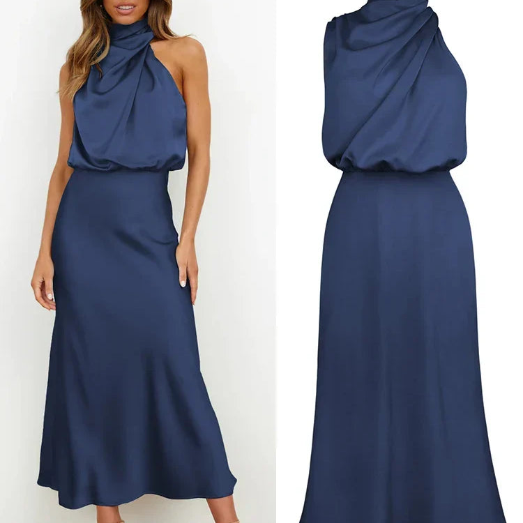 Robe midi satinée bleu marine portée et présentée à plat